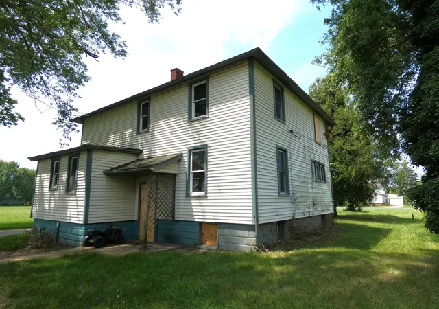5th image of 2529 Somerlayton Rd, Benton Harbor, MI 49022 | MLS# 70543139