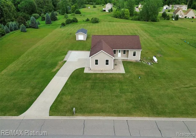 Homes for sale in Byron, MI | 11704 Glen Mary, Byron, MI 48418 | MLS# 61001257