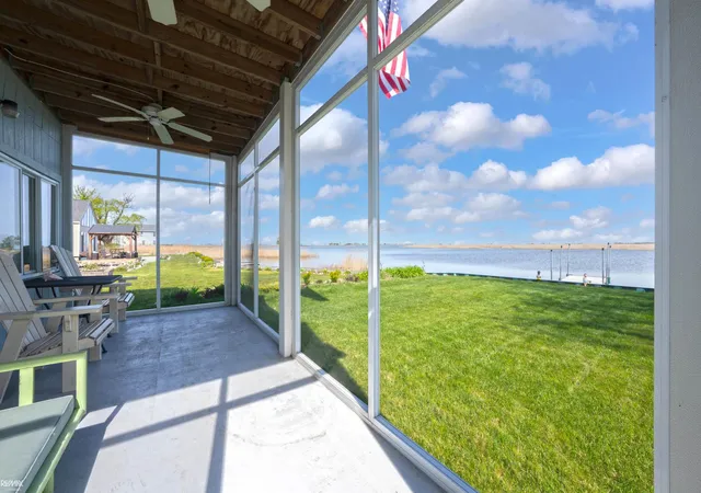 5th image of 7286 South Channel Dr, Harsens Island, MI 48028 | MLS# 50207599