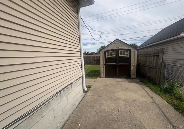 Homes for sale in Hazel Park, MI | 1455 E Meyers Ave, Hazel Park, MI 48030 | MLS# 61003413