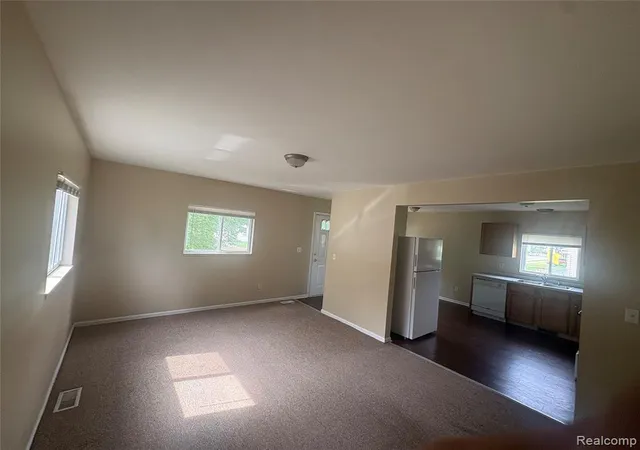Homes for sale in Hazel Park, MI | 1455 E Meyers Ave, Hazel Park, MI 48030 | MLS# 61003413