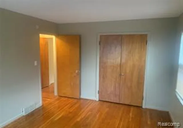 Photo 3 of Multi family home for sale at 17195-17197 Stoepel St, Detroit, MI 48221 2609 | MLS# 61009080 | Listing updated on 2026-08-25