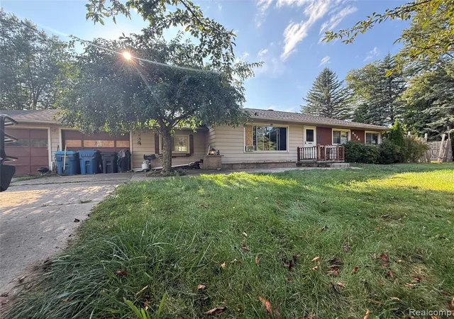 Photo 3 of Single family home for sale at 6526 W State Rd, Millington, MI 48746 | MLS# 61022808 | Listing updated on 2026-09-03