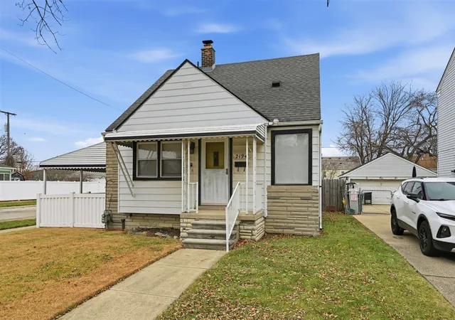 Homes for sale in Lincoln Park, MI | 2194 Leblanc St, Lincoln Park, MI 48146 | MLS# 70509333