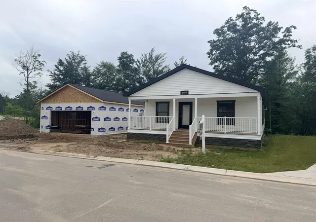 Homes for sale in Traverse City, MI | 2103 Alta Vista Dr #Lot: 1, Traverse City, MI 49686 | MLS# 80070496