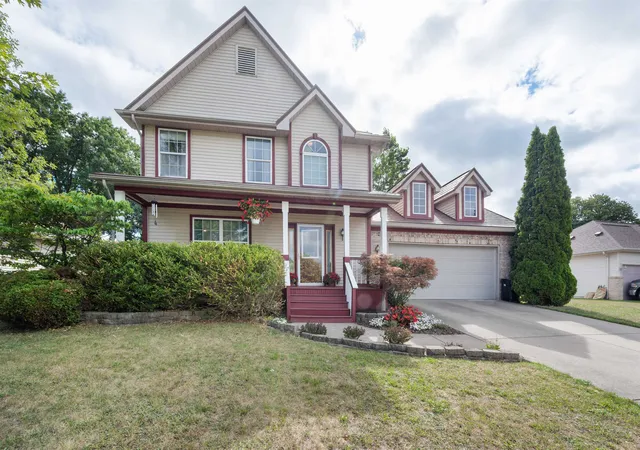 2nd image of 4403 Great Oaks Dr, Grand Blanc, MI 48439 | MLS# 50218998