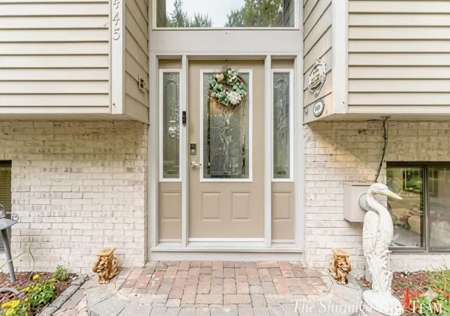 Photo 4 of Single family home for sale at 17445 W Spring Lake Rd, Spring Lake, MI 49456 | MLS# 70552495 | Listing updated on 2026-09-10