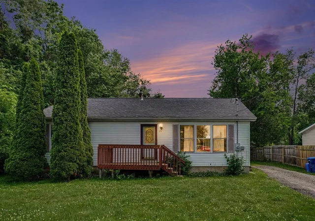 Homes for sale in Cassopolis, MI | 524 Graham St, Cassopolis, MI 49031 | MLS# 70542423