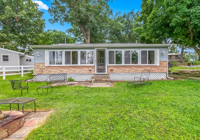 2nd image of 482 Swan Ln, Coldwater, MI 49036 | MLS# 70547325