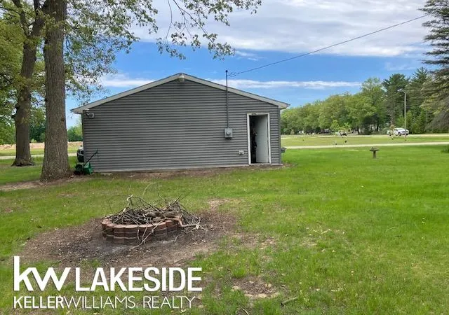 Homes for sale in Caseville, MI | 7115 Ann Dr, Caseville, MI 48725 | MLS# 50209409