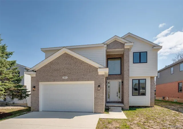 1st image of 2911 Walsh Dr, Rochester Hills, MI 48309 | MLS# 61004720