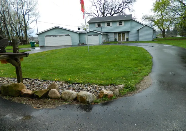 Homes for sale in Mendon, MI | 22951 Riverside Dr, Mendon, MI 49072 | MLS# 70527624