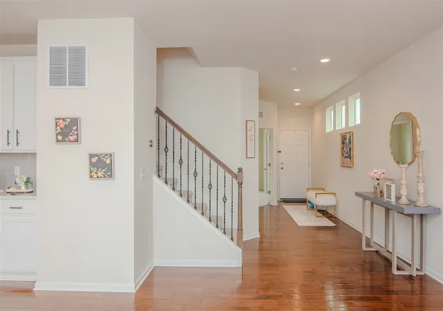 Photo 4 of Single family home for sale at 2888 Dillon Dr, Ann Arbor, MI 48105 | MLS# 70548448 | Listing updated on 2026-09-11