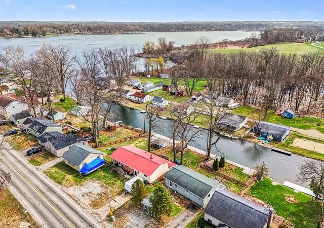 Homes for sale in Coldwater, MI | 573 River Rd, Coldwater, MI 49036 | MLS# 70527797