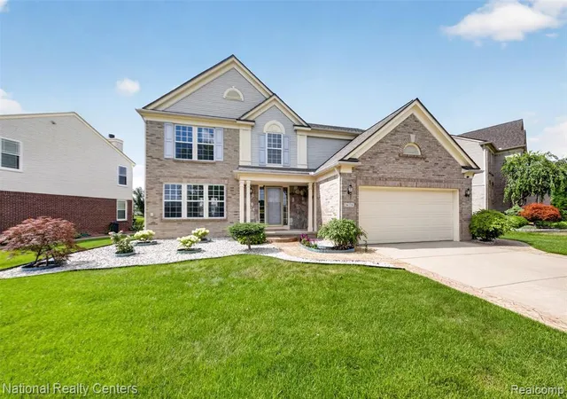 2nd image of 34779 Giannetti Dr, Sterling Heights, MI 48312 5728 | MLS# 61023310