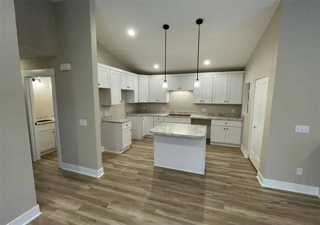 Photo 3 of Sale Pending at 1860 Kreft St, Grand Rapids, MI 49525 | MLS# 70490397 | Listing updated on 2026-01-29