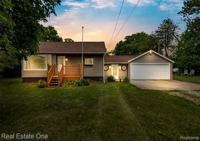 Homes for sale in Kimball, MI | 6710 Griswold Rd, Kimball, MI 48074 | MLS# 61009770