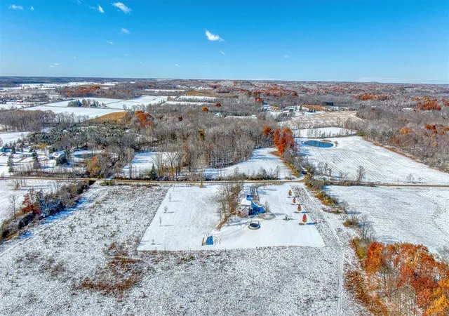 Homes for sale in Pittsford, MI | 7025 Tuttle Rd, Pittsford, MI 49271 | MLS# 70504404