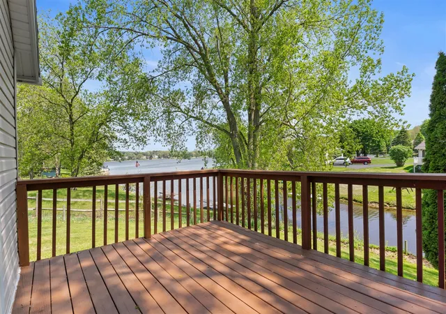 Homes for sale in Hillsdale, MI | 4330 Dawn Dr, Hillsdale, MI 49242 | MLS# 70533906