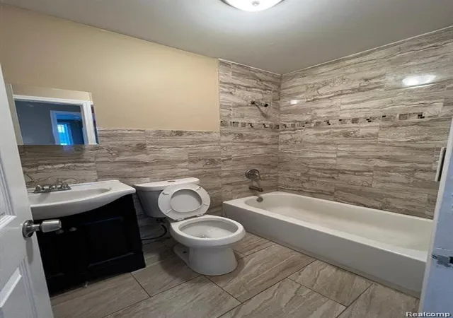 2nd image of 5671 Otis St, Detroit, MI 48210 | MLS# 60992240