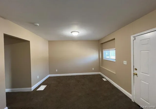 5th image of 5671 Otis St, Detroit, MI 48210 | MLS# 60992240