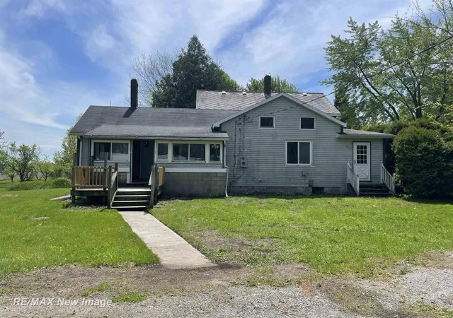 Photo 1 of Sale Pending at 360 N Block Rd, Reese, MI 48757 | MLS# 50218653 | Listing updated on 2026-08-29