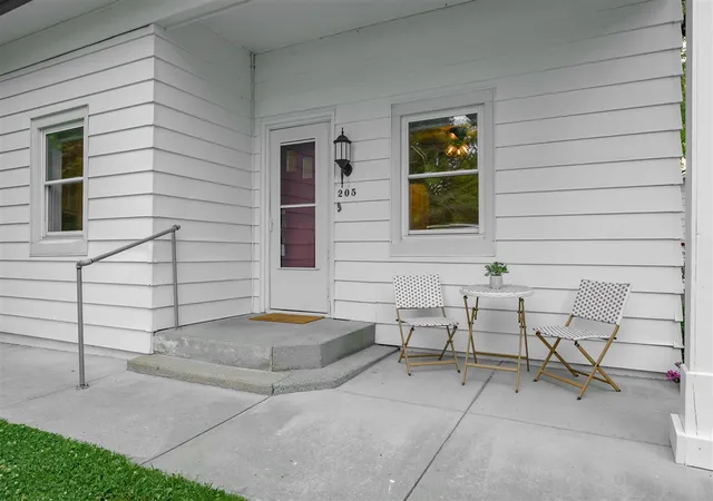 Homes for sale in Coloma, MI | 205 Sassafras St, Coloma, MI 49038 | MLS# 70537717