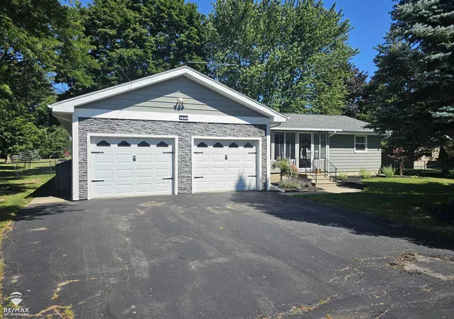 Photo 26 of Sale Pending at 500 N Hintz St, Owosso, MI 48867 | MLS# 50215424 | Listing updated on 2026-08-07