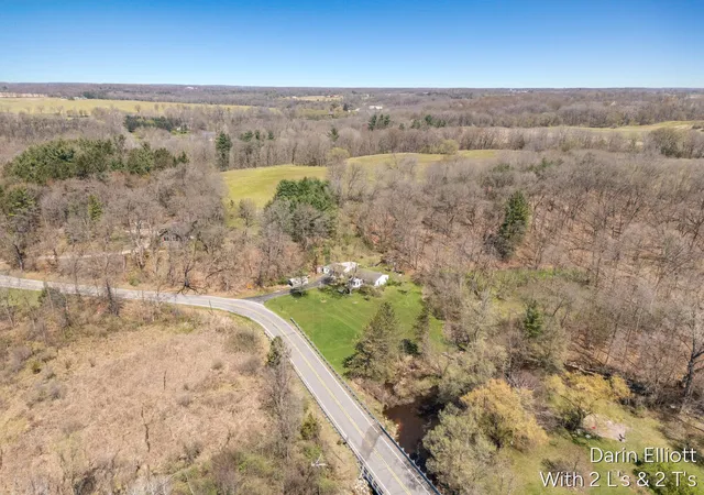 Homes for sale in Ionia, MI | 956 Prairie Creek Rd, Ionia, MI 48846 | MLS# 70537865