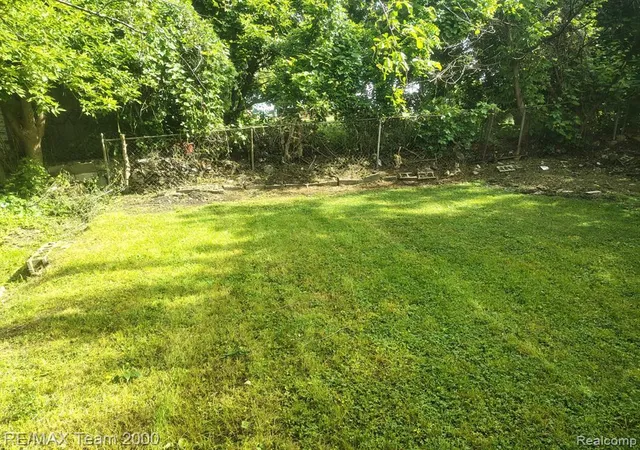19th image of 32 N Merrimac St, Pontiac, MI 48340 | MLS# 61007940