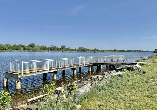 Homes for sale in Bay City, MI | 609 Breaker Cove Dr, Bay City, MI 48708 | MLS# 50209389