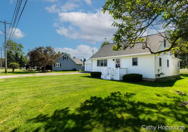 Homes for sale in Lake Odessa, MI | 785 Washington Blvd, Lake Odessa, MI 48849 | MLS# 70536769