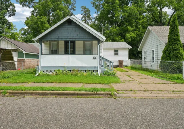 2nd image of 13 Myra Ave, Pontiac, MI 48341 | MLS# 50213908