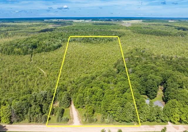 Homes for sale in Kalkaska, MI | 0 N Sharon Rd, Kalkaska, MI 49646 | MLS# 80070196