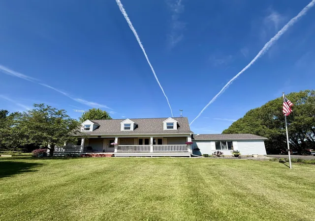 Homes for sale in Metamora, MI | 4130 Green Corners Rd, Metamora, MI 48455 | MLS# 50209663