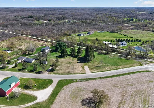 Homes for sale in Pinckney, MI | Vl 286 Acres W M 36, Pinckney, MI 48169 | MLS# 60986640