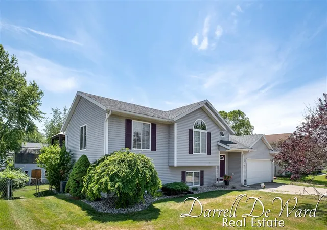 Homes for sale in Grand Rapids, MI | 440 Sunbrook St, Grand Rapids, MI 49508 | MLS# 70538766