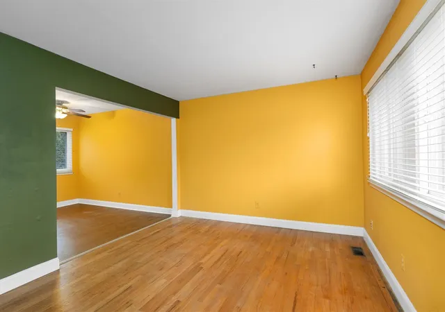 3rd image of 3045 Elstead St, Auburn Hills, MI 48326 | MLS# 70526278