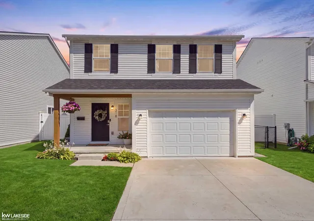 Photo 1 of Sale Pending at 310 W Barrett Ave, Madison Heights, MI 48071 | MLS# 50219223 | Listing updated on 2026-08-28