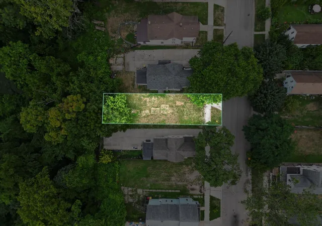 Photo 3 of Land for sale at 851 Oakland Ave, Grand Rapids, MI 49503 | MLS# 70550691 | Listing updated on 2026-09-25