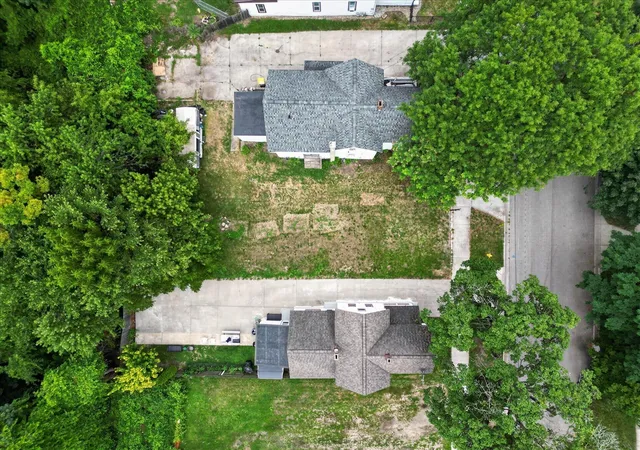 Photo 4 of Land for sale at 851 Oakland Ave, Grand Rapids, MI 49503 | MLS# 70550691 | Listing updated on 2026-09-25