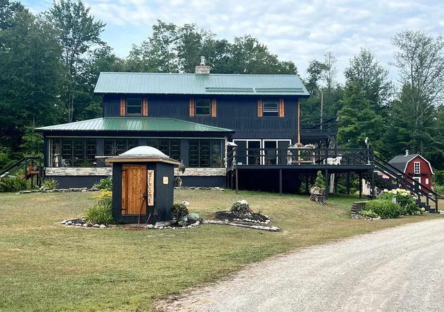 1st image of 8511 Hyland Rd, Manistique, MI 49854 | MLS# 50213182