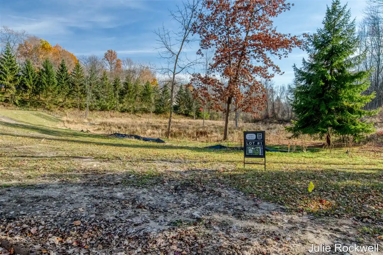 Land for sale at 639 Crahen Ave, Grand Rapids, MI 49525 | MLS# 70564358