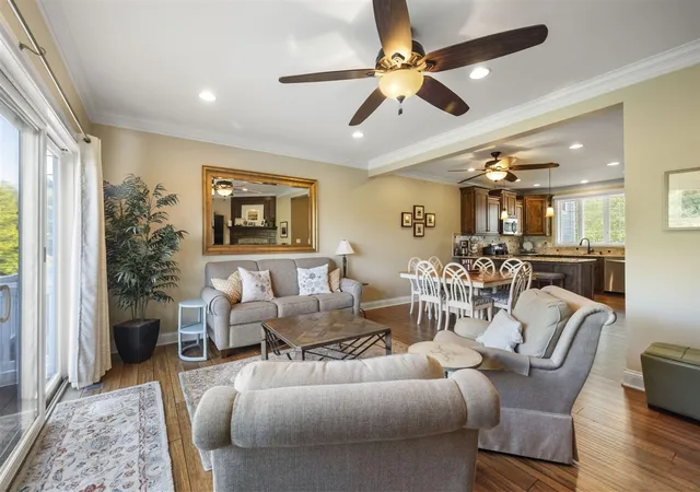 Photo 3 of Condo for sale at 23 Diamond Point Ln, New Buffalo, MI 49117 | MLS# 70499652 | Listing updated on 2025-11-11