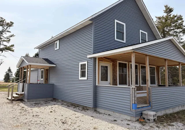Homes for sale in Nahma, MI | 13835 Main St Ll Rd, Nahma, MI 49864 | MLS# 50213991