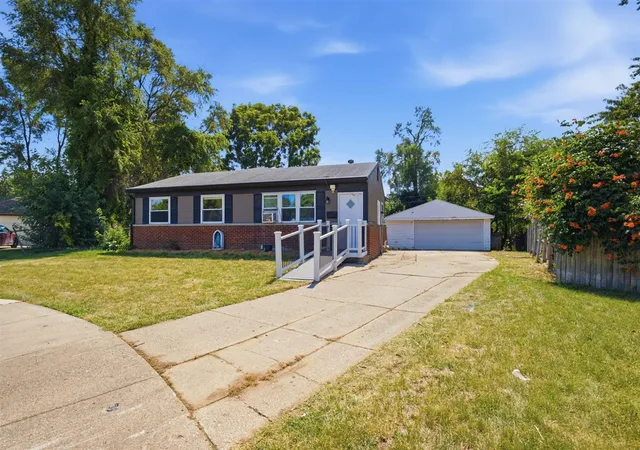 Photo 2 of Sale Pending at 1360 Woodglen Ave, Ypsilanti, MI 48198 | MLS# 70550411 | Listing updated on 2026-09-20