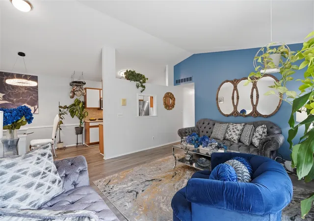 Photo 4 of Sale Pending at 240 Pine Tree Ridge Dr #4, Waterford, MI 48327 | MLS# 70555009 | Listing updated on 2026-09-05
