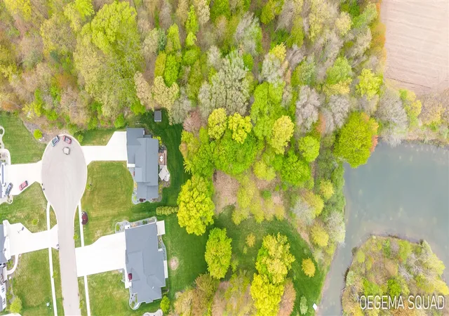 Photo 2 of Sale Pending at 5391 Eaglepass Dr, Hudsonville, MI 49426 | MLS# 70539182 | Listing updated on 2026-08-27