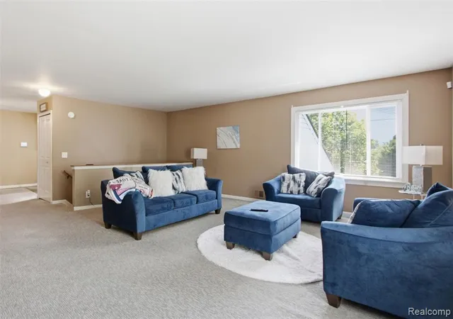 Homes for sale in Saint Clair Shores, MI | 735 Claire Pointe Cir, Saint Clair Shores, MI 48081 | MLS# 61005199