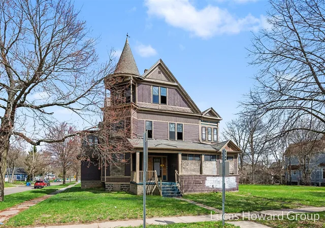 Homes for sale in Kalamazoo, MI | 836 West North St, Kalamazoo, MI 49007 | MLS# 70523648